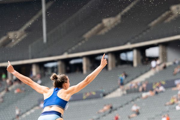 Maria Purtsa (LAC Erdgas Chemnitz) im Dreisprung waehrend der deutschen Leichtathletik-Meisterschaften im Olympiastadion am 25.06.2022 in Berlin